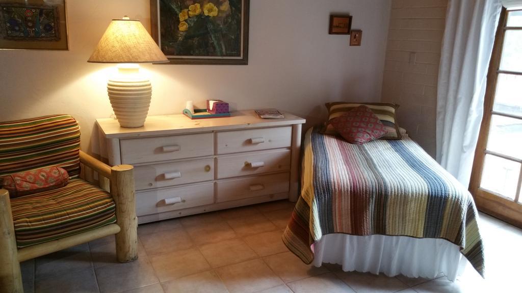Sam Hughes Inn B&B Тусон Экстерьер фото
