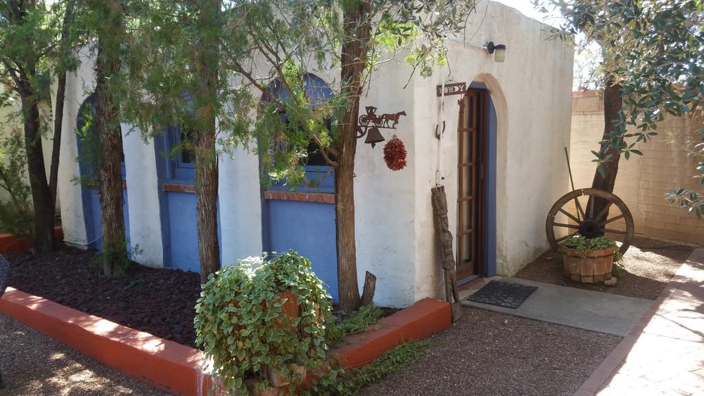 Sam Hughes Inn B&B Тусон Экстерьер фото