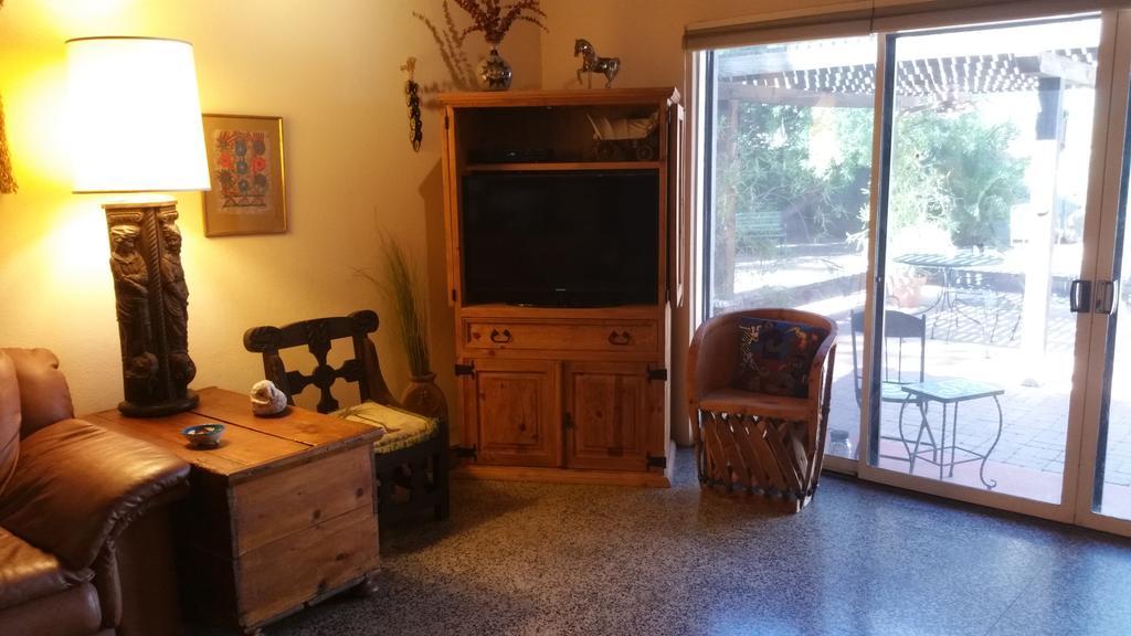 Sam Hughes Inn B&B Тусон Экстерьер фото