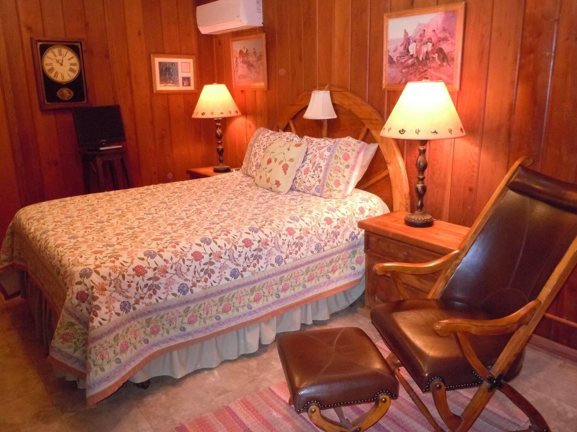Sam Hughes Inn B&B Тусон Экстерьер фото