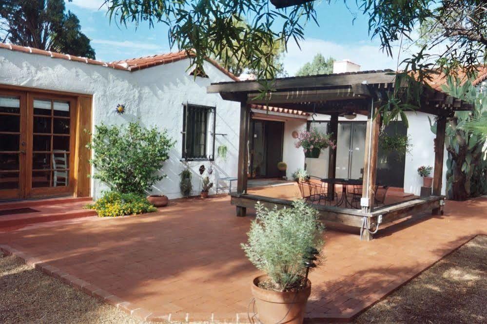 Sam Hughes Inn B&B Тусон Экстерьер фото